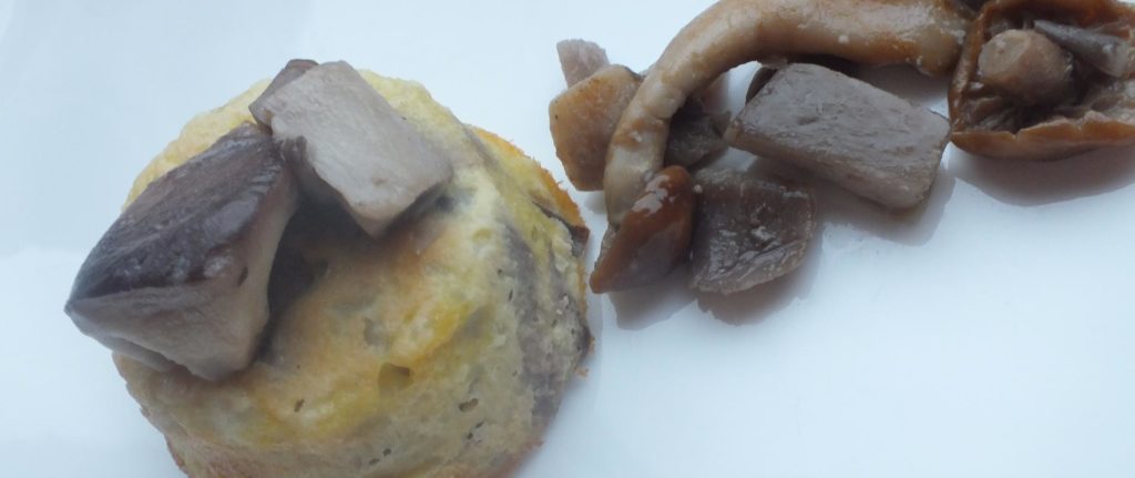Tortino di patate con funghi e camembert
